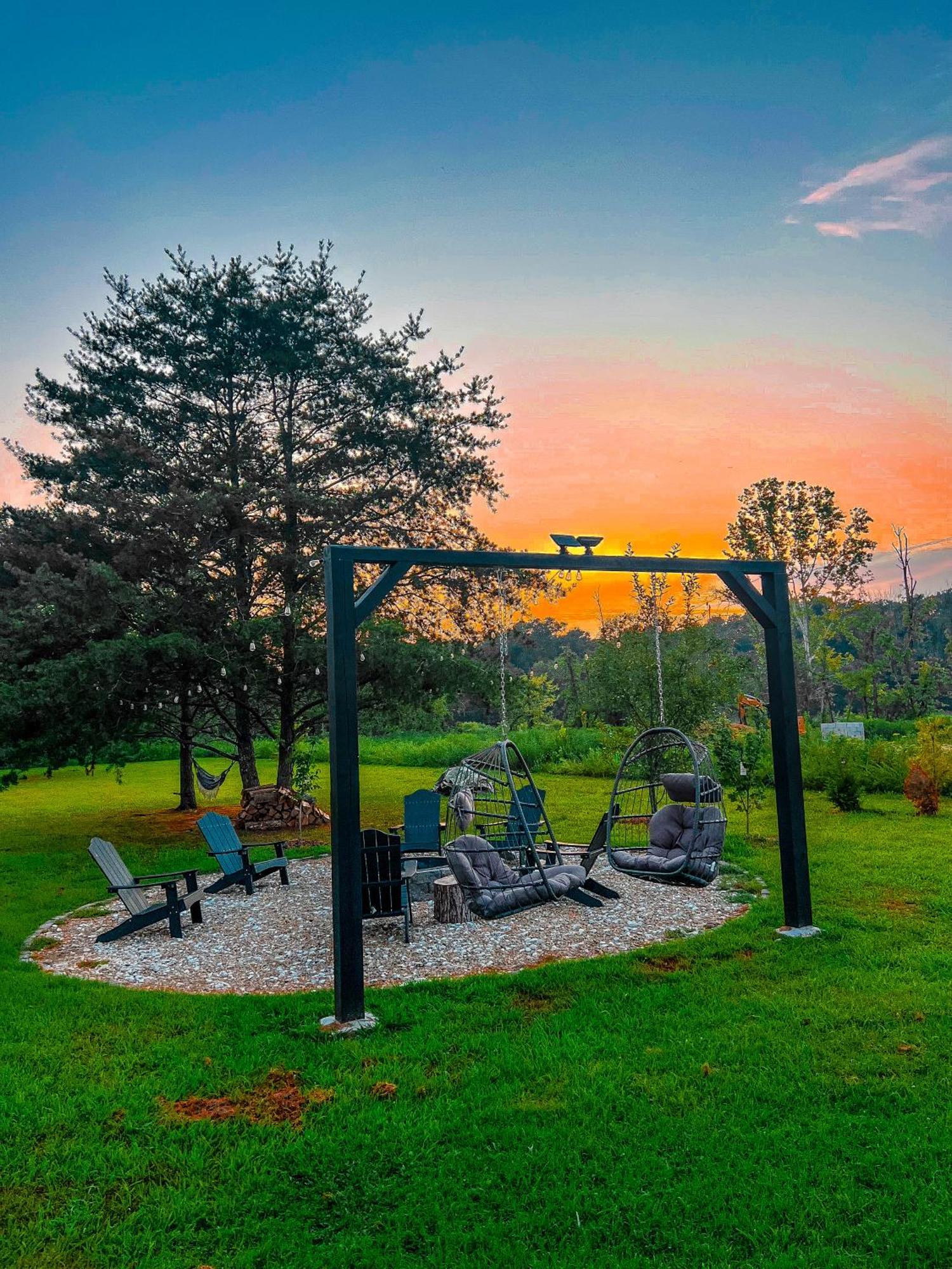 Southern Charm 3Br Fire Pit Pool Table 7Beds Севьервилл Экстерьер фото